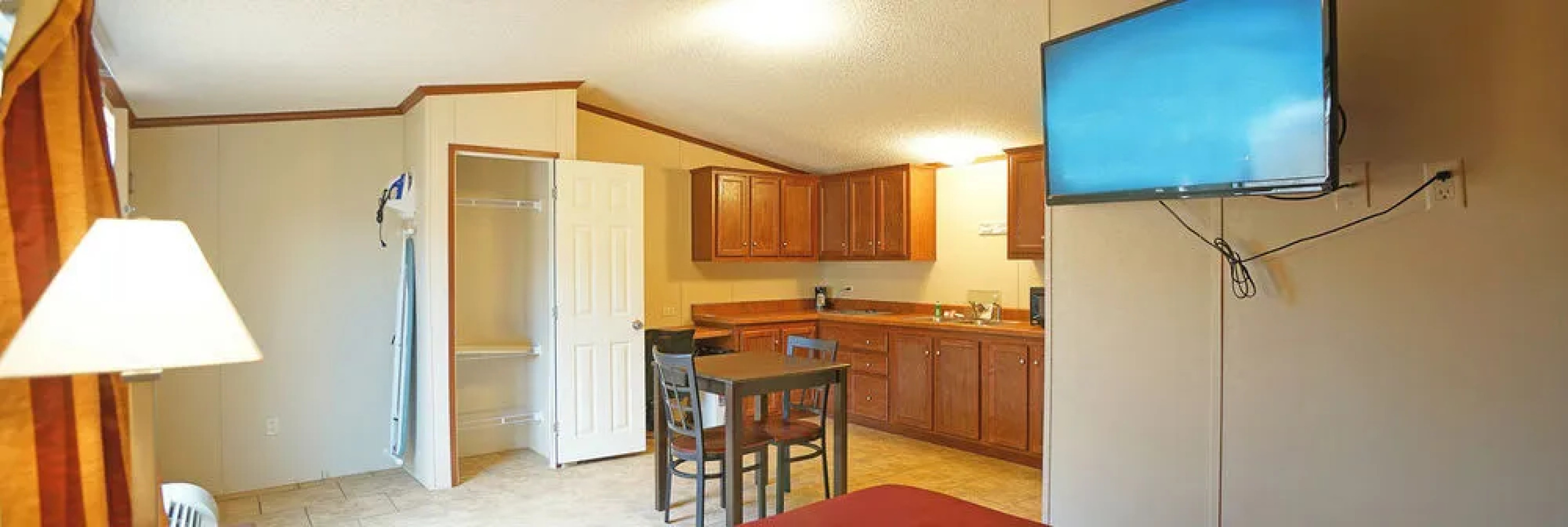 Eagle Inn and Suites Dilley