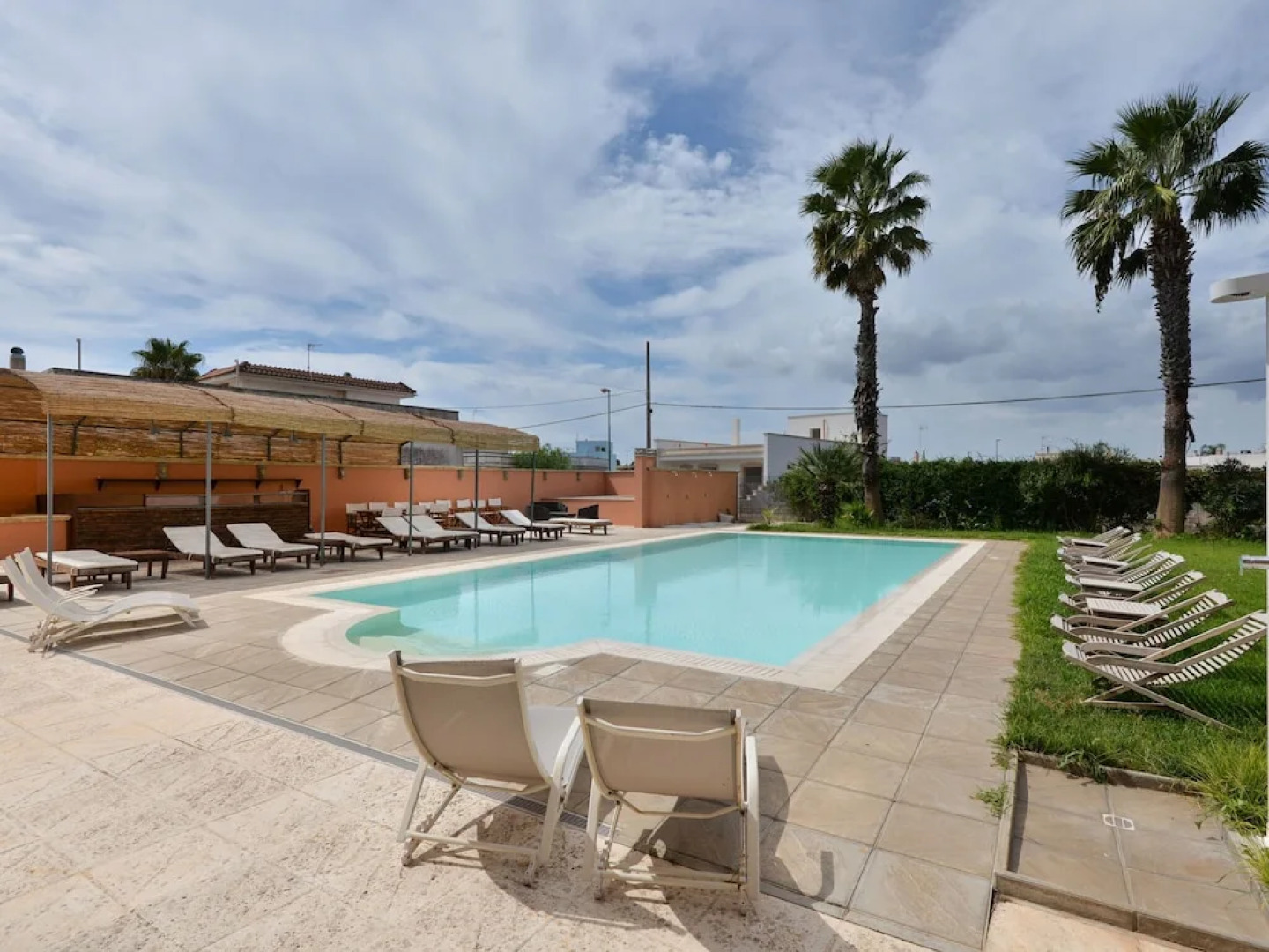 Comfy Apartment in Gagliano del Capo With Swimming Pool