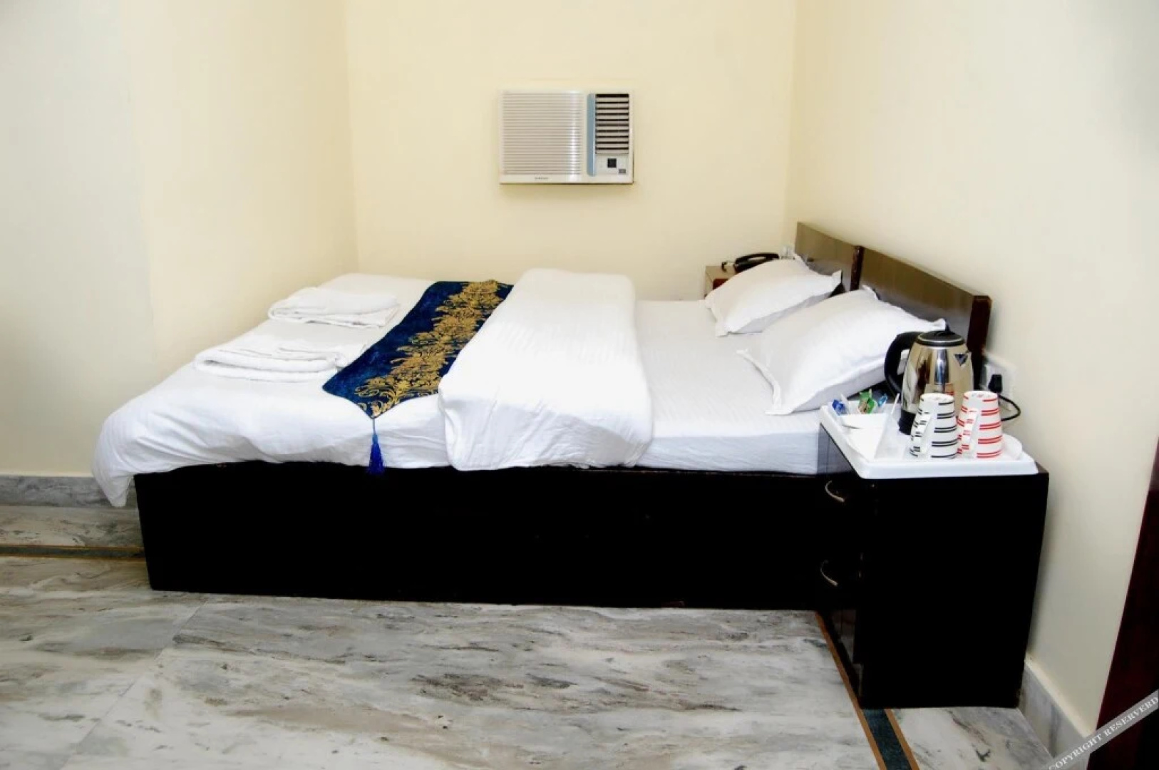 The Monal's Nest Resort