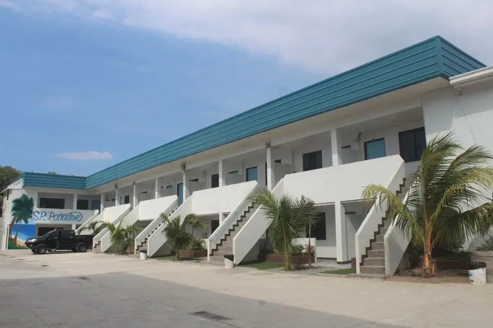 S.R Paradise Beach Resort Hotel