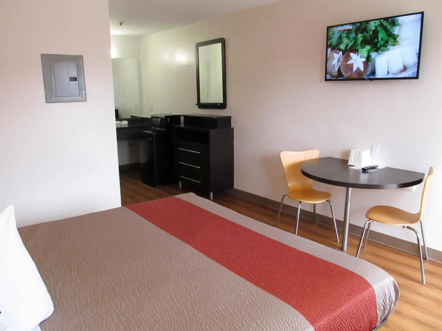 Motel 6 Greenville, SC