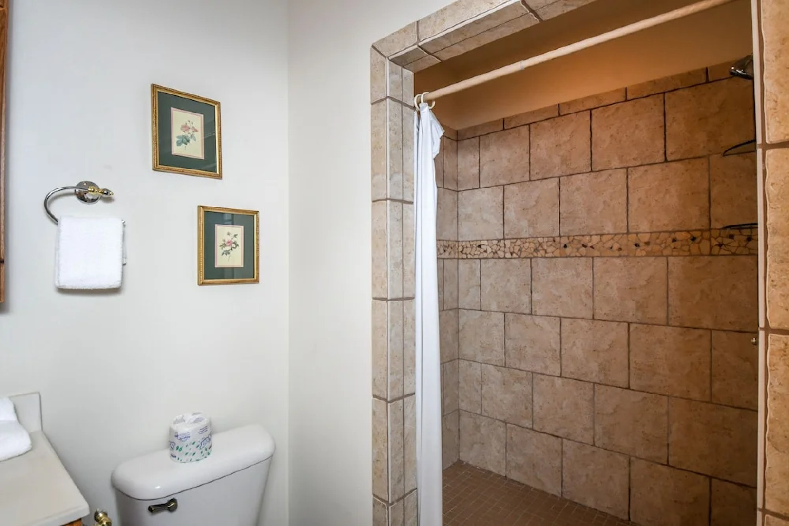 Overlook 3 Bedroom Townhome #1B