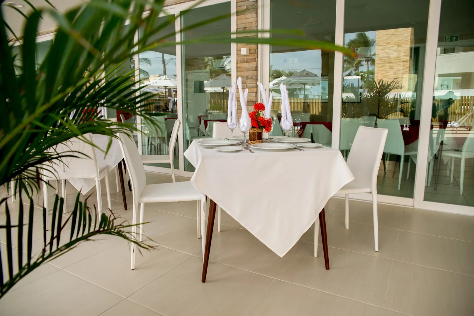 Wave Suítes Hotel & Lounge Bar