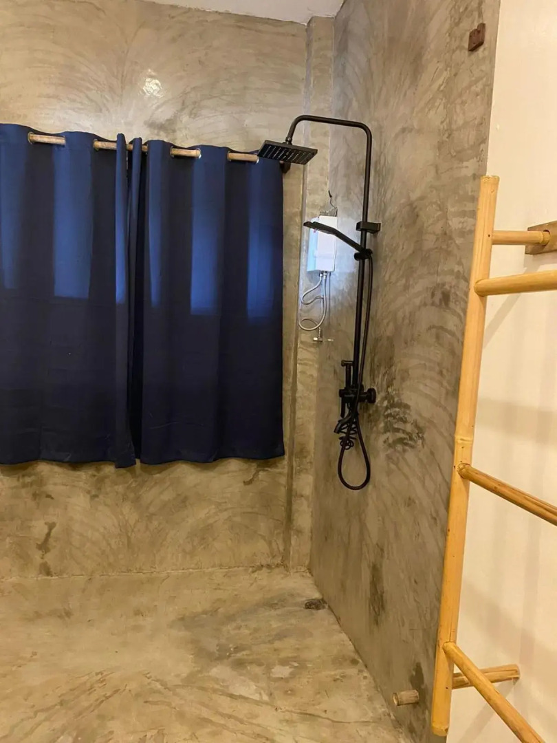 Blue Mango Rooms & Villas