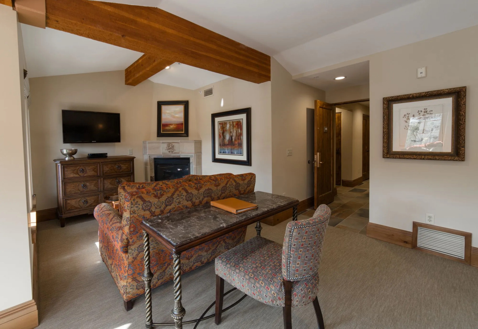 The Chateaux Deer Valley