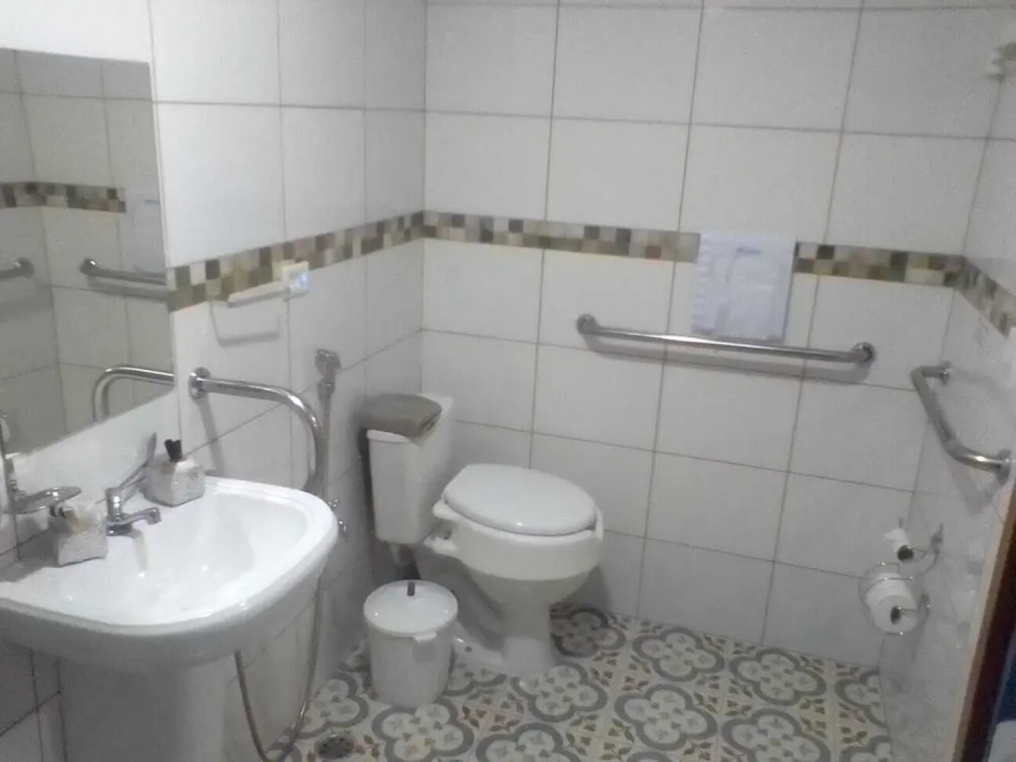 Hotel Chalet Monet - Granja Vianna