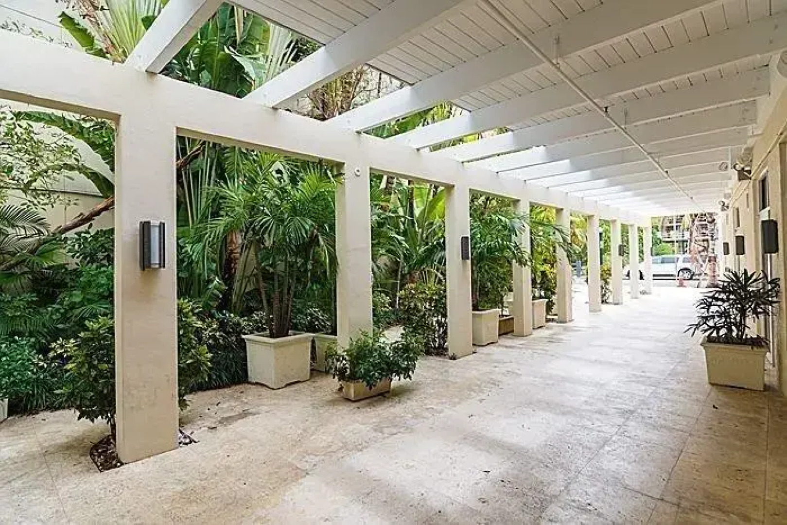 Chic Bohemian Apartment at the Mercury Hotel