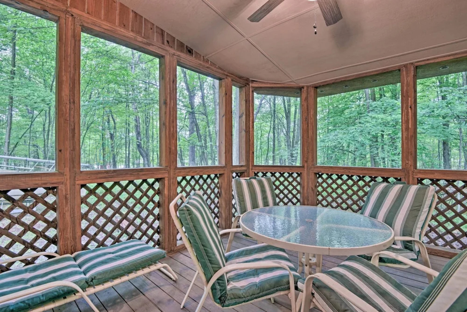 Deck & Fire Pit: Pocono Lake Home Near Skiing!