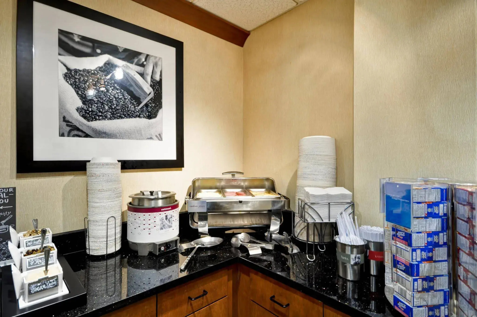 Hampton Inn Memphis-Poplar