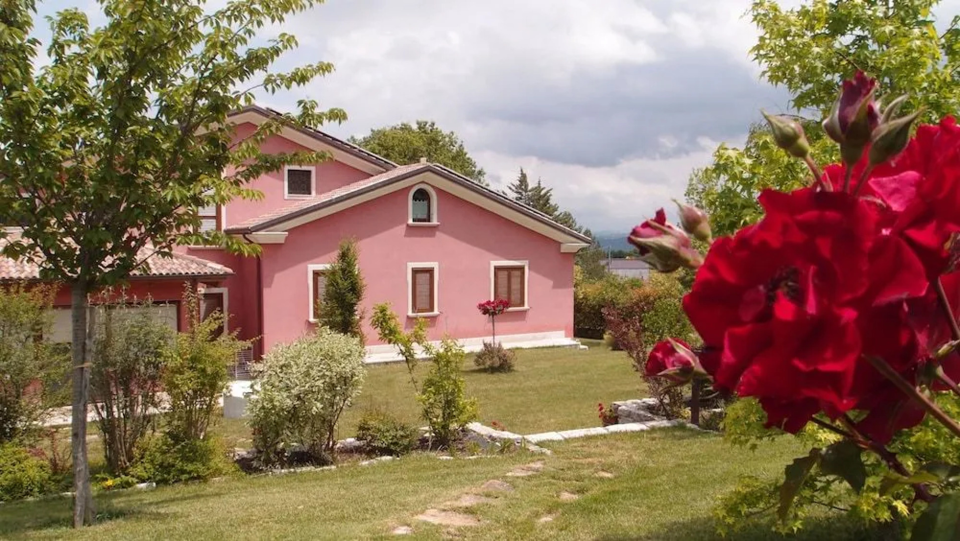 La Villa in Rosa b&b