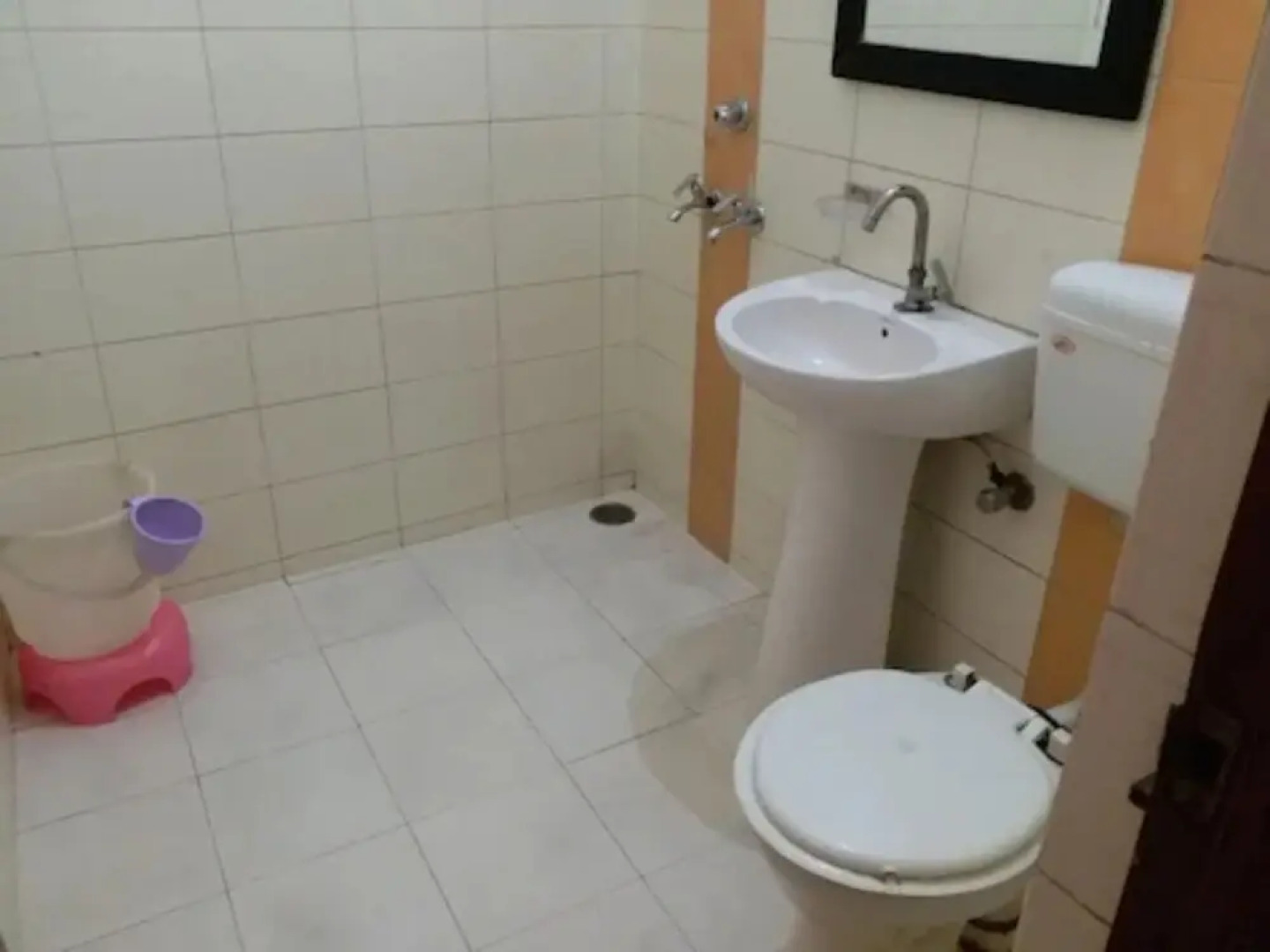 OYO 23168 Hotel G C Regency