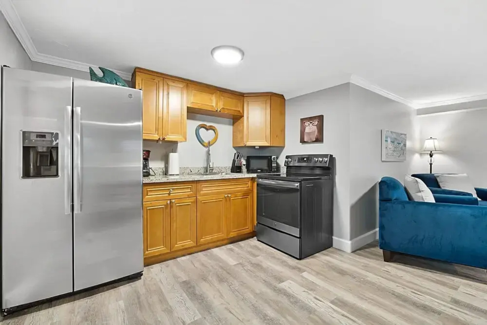 Key West Vibes Walking Distance to Wilton Drive - 2BD 3bth, Wilton Manors