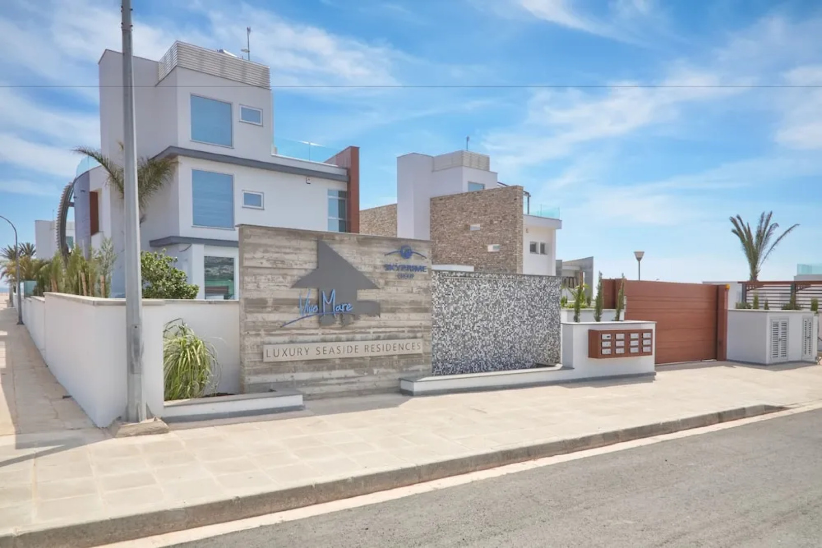 T1 Alporchinhos by Paradise Waves