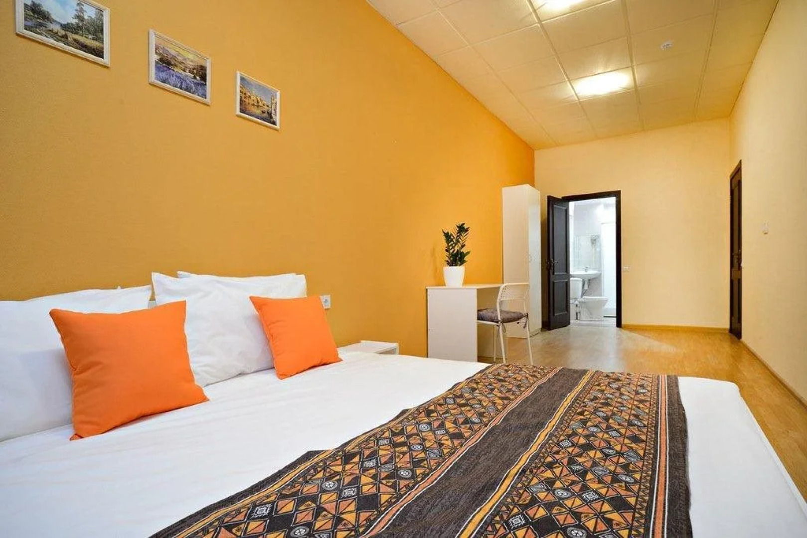 Apelsin Hotel on Sretenskiy Boulevard