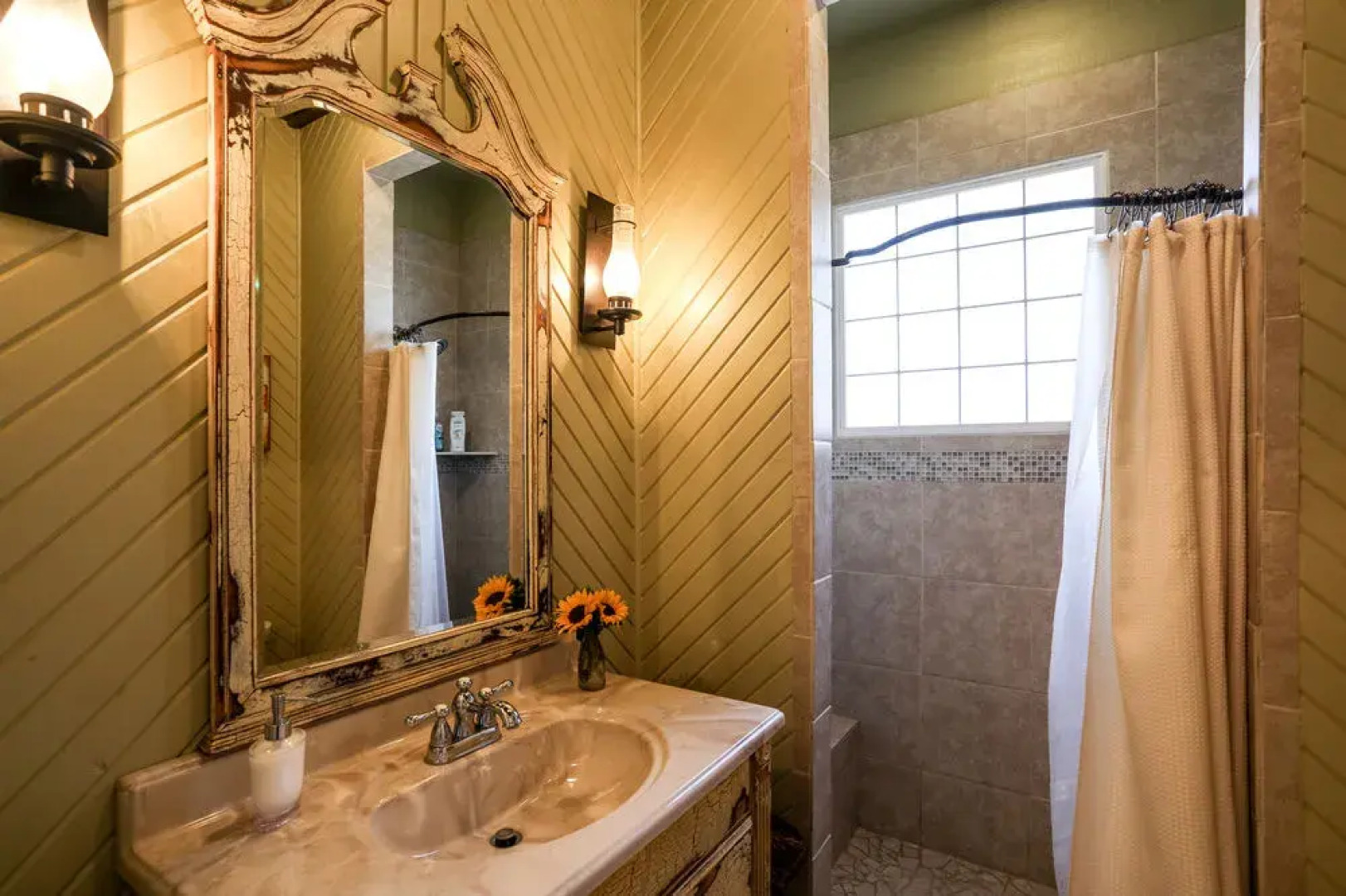 Barbi and Keith's Kottage