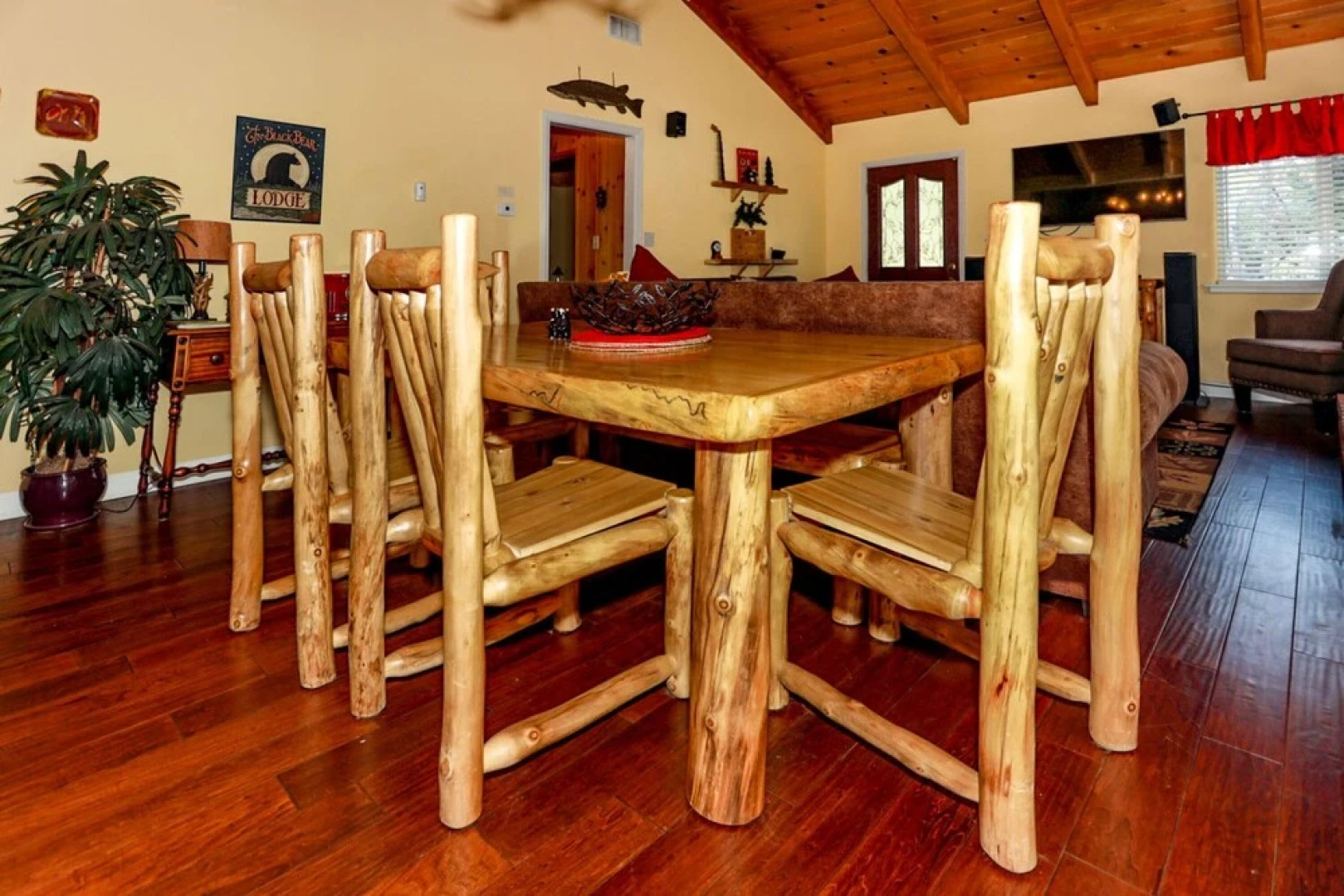 Lazy Bear Lodge 1235 by RedAwning