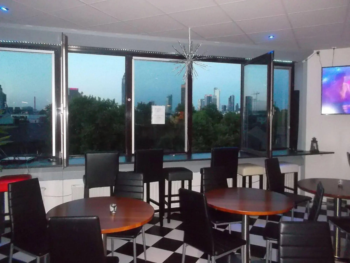 Frankfurt Central Hostel