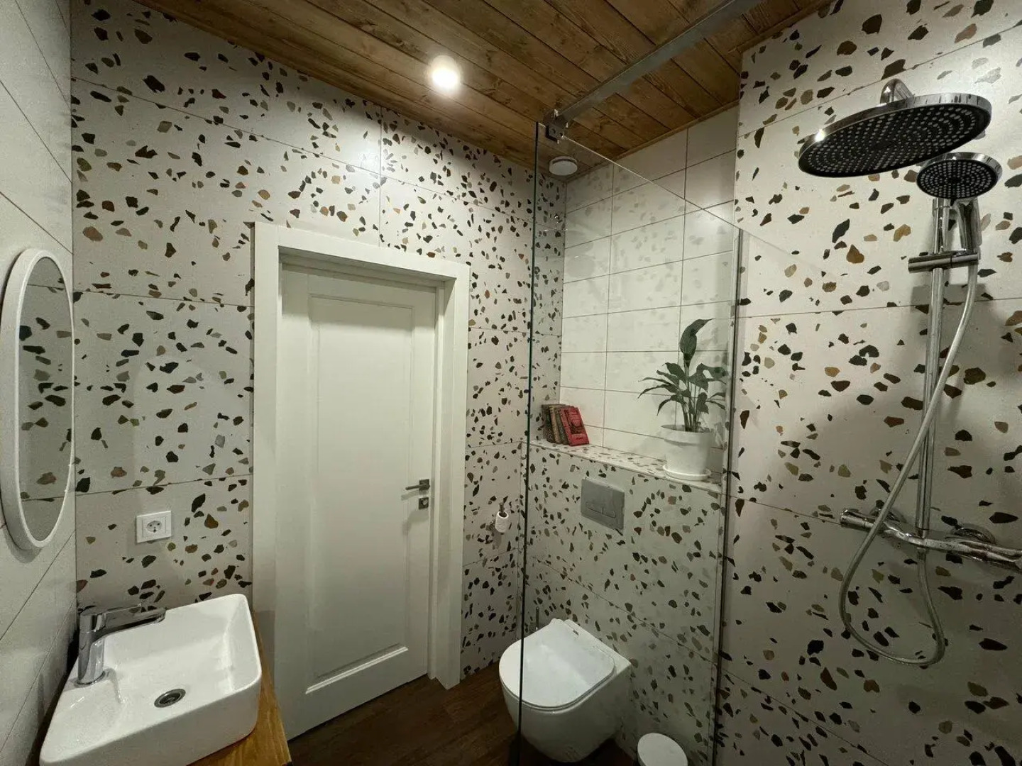 Barney’s House (Барнис Хаус)