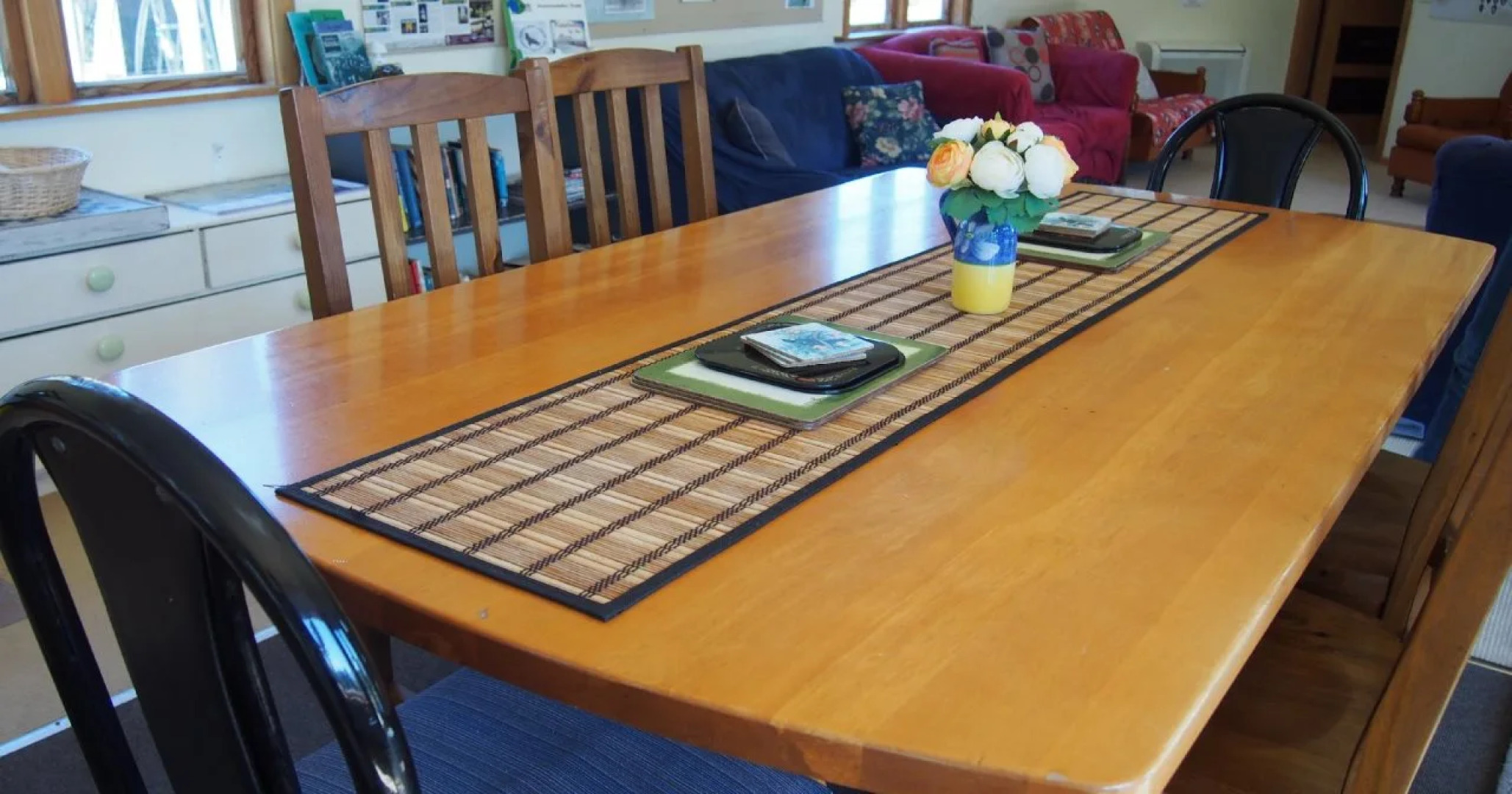 Surat Bay Lodge, Motel and Backpackers