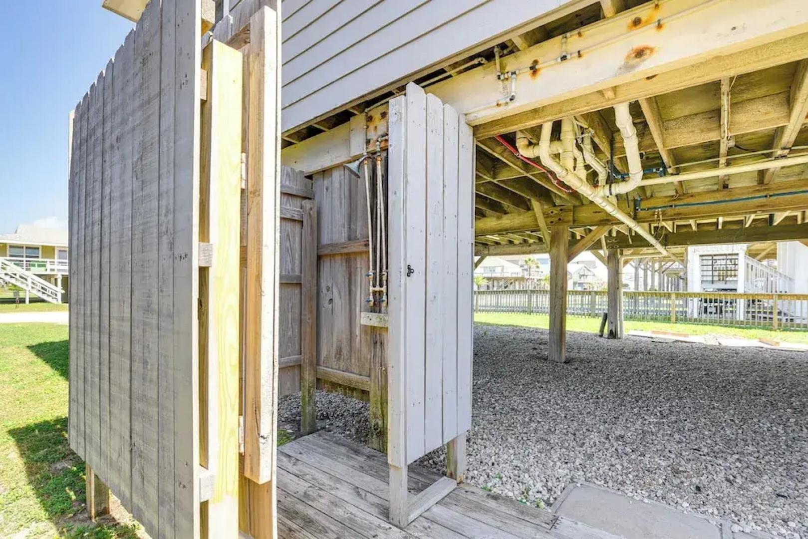 Walk to Beach: Family Getaway By San Luis Pass!