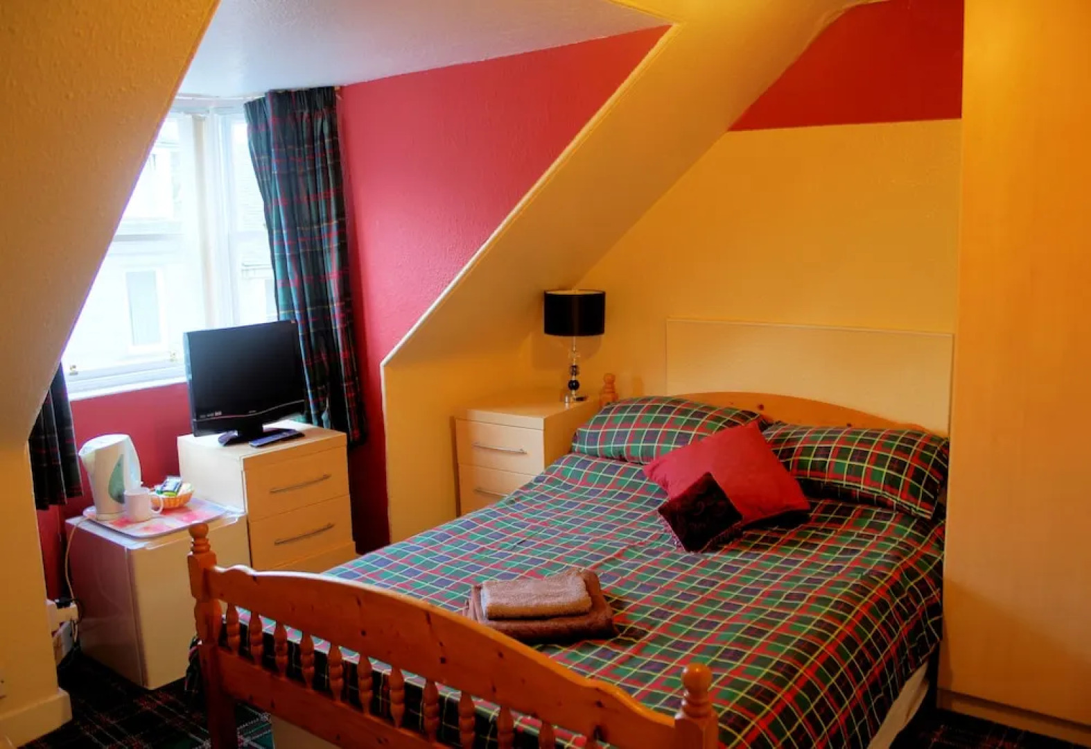 Atticus Central Guest House