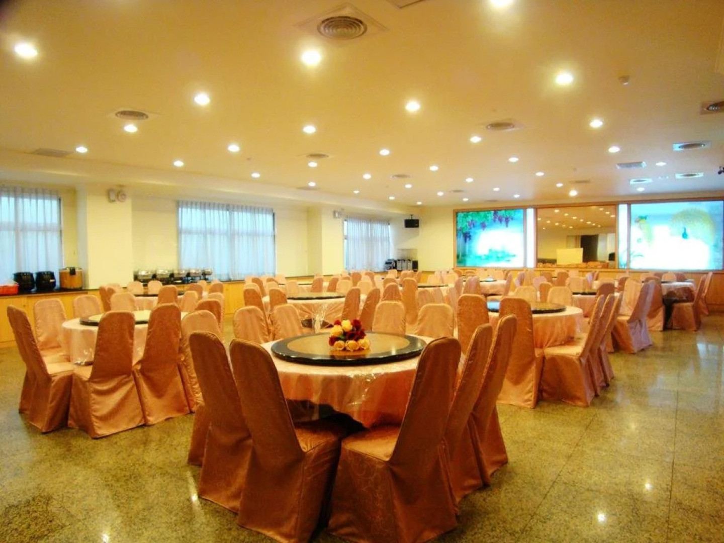 Horng Yi Hotel