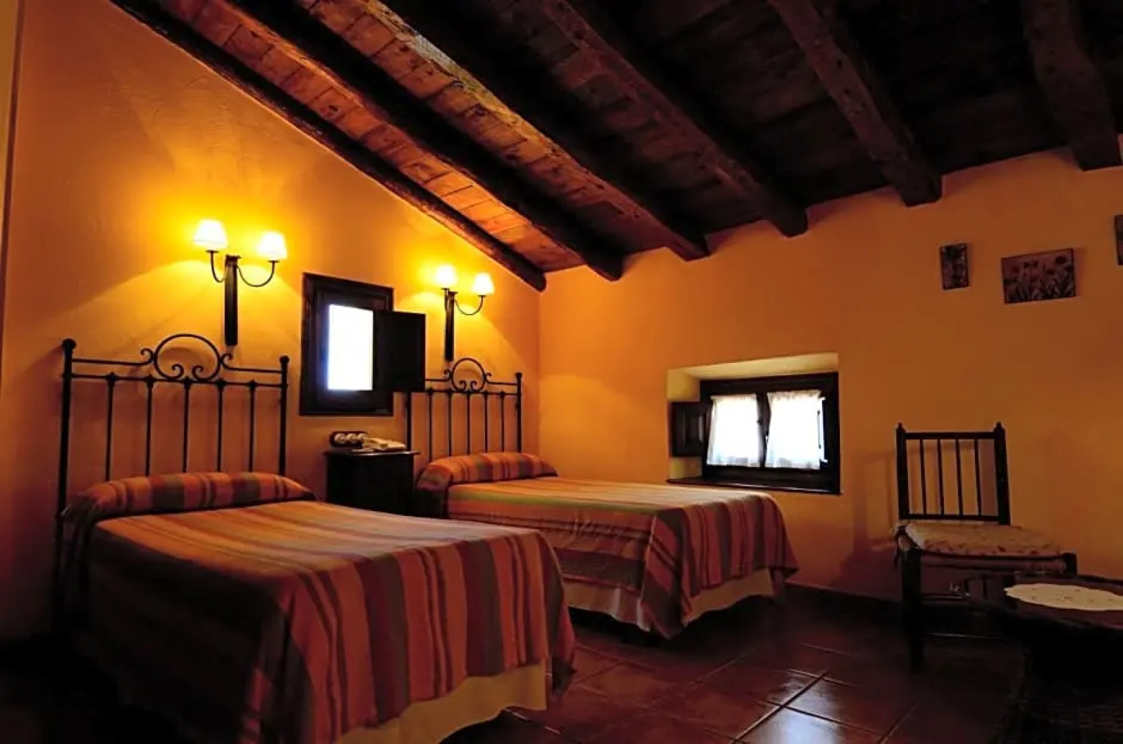 Caserón De La Fuente