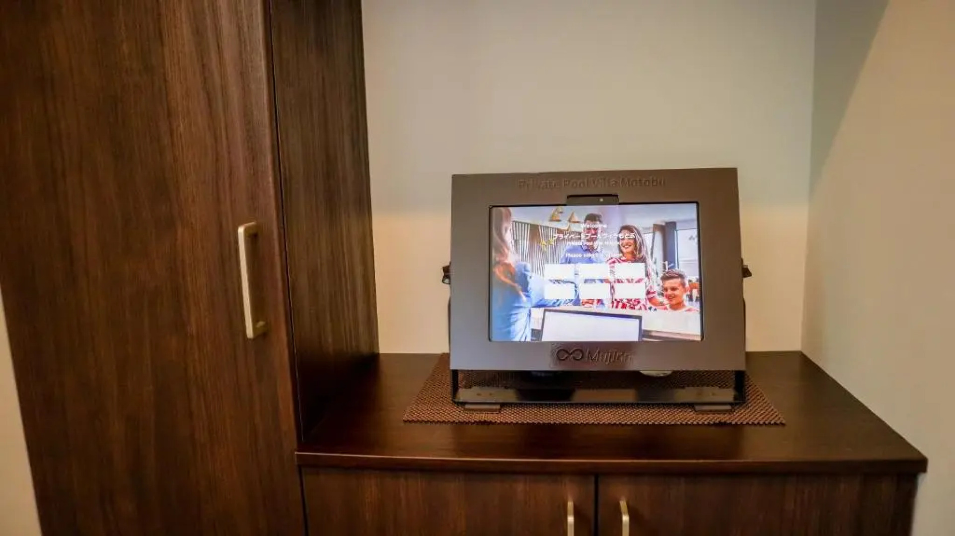 Private Pool Villa Motobu