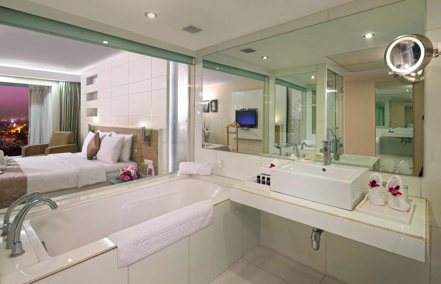 Welcomhotel by ITC Hotels, Ashram Road, Ahmedabad