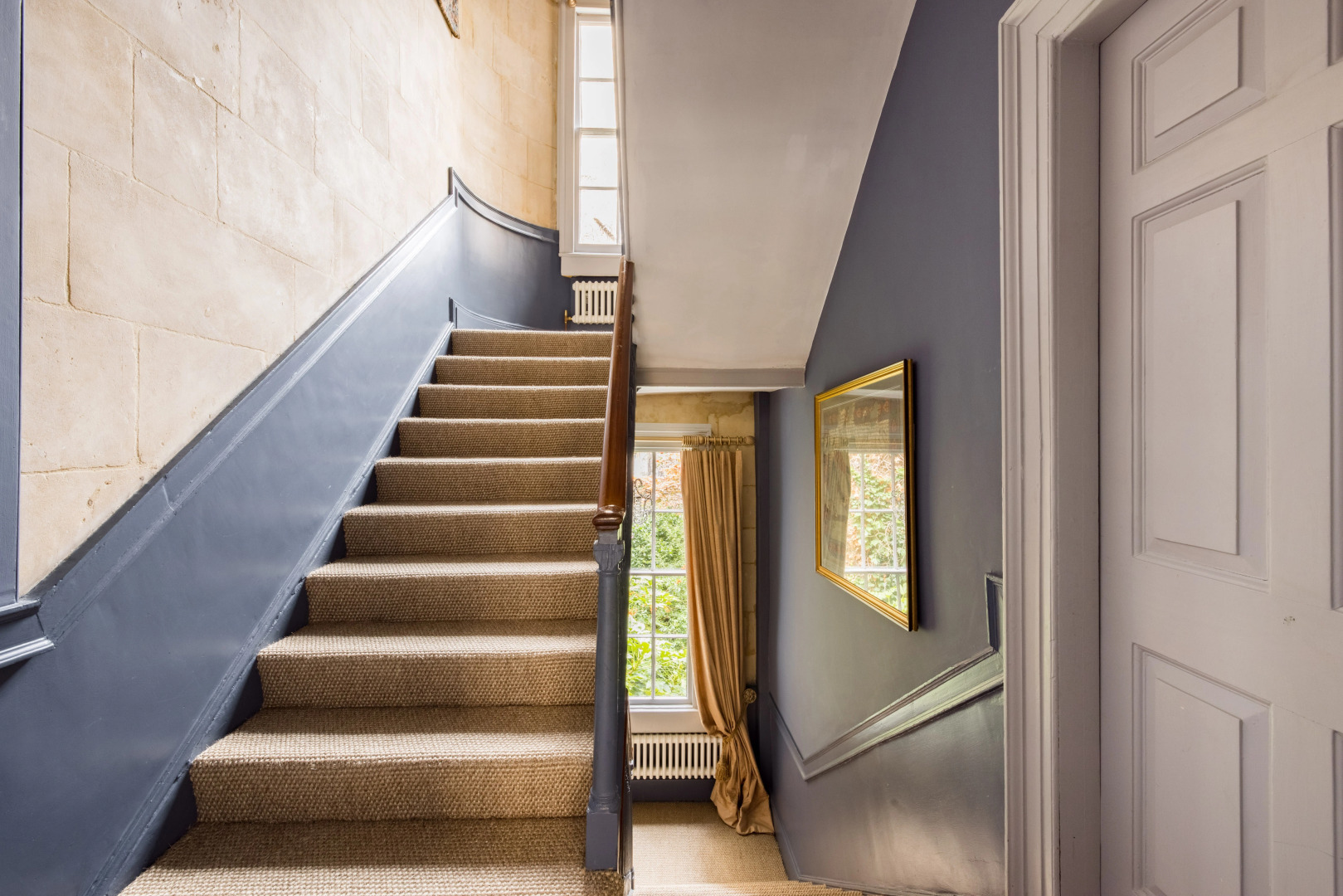 Spacious Georgian 3 Bedroom John Wood Townhouse