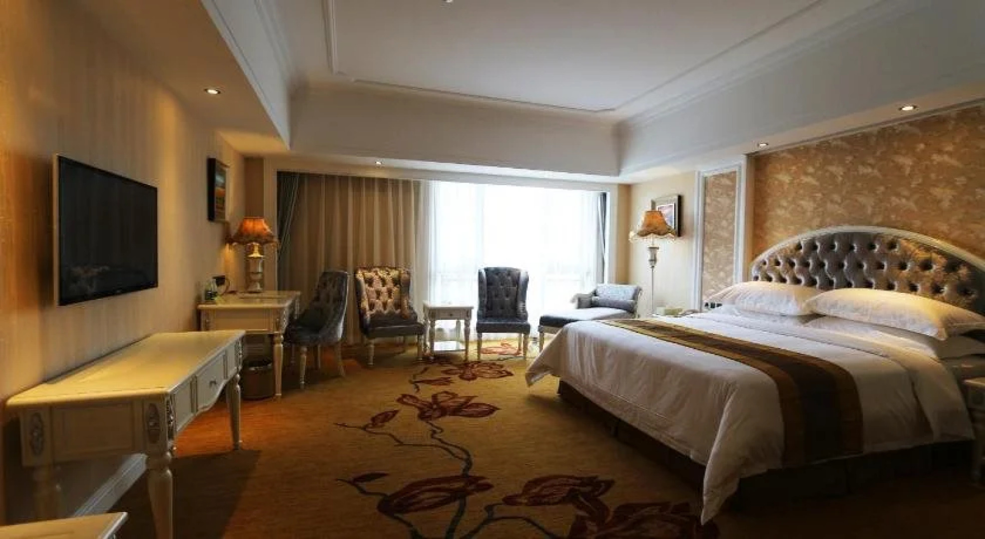 Vienna International Hotel