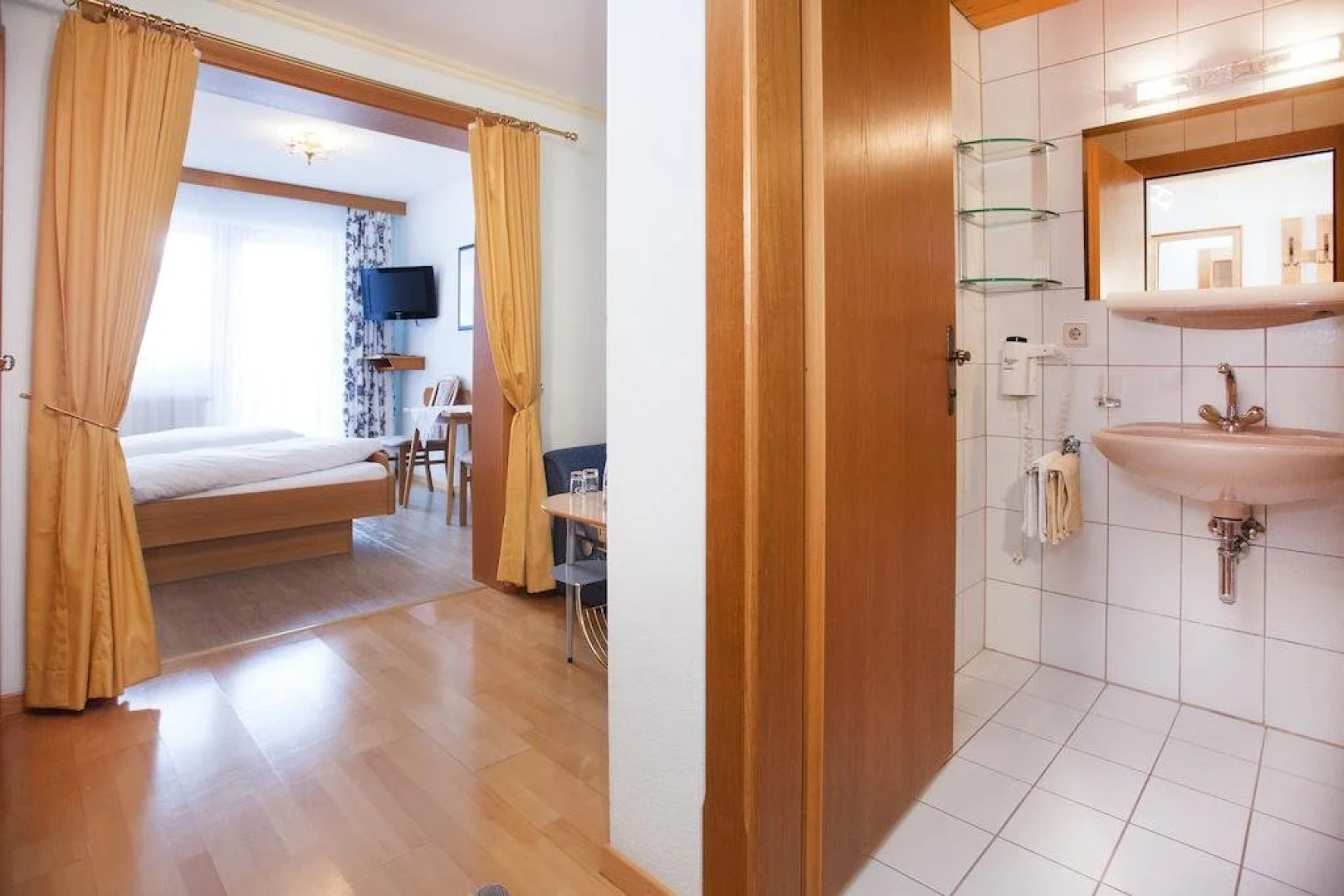 Gasthaus-Pension Golfvilla