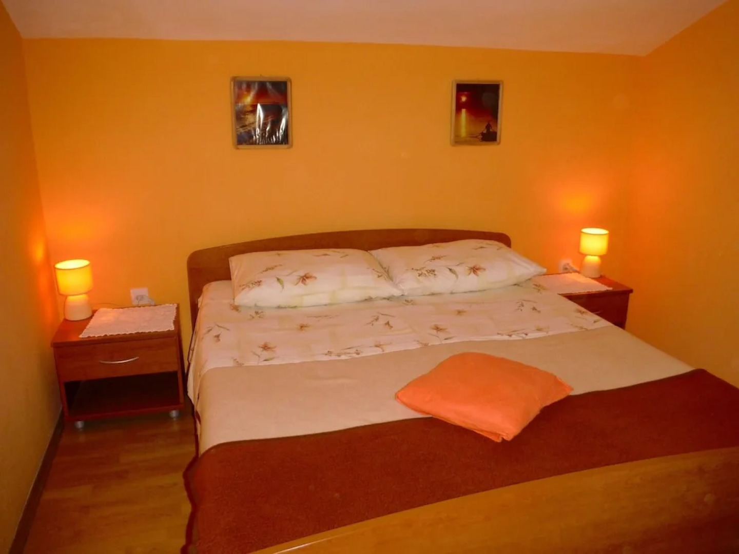 Apartment With one Bedroom in Prvić Luka, With Wonderful sea View, Furnished Terrace and Wifi - 1 m From the Beach