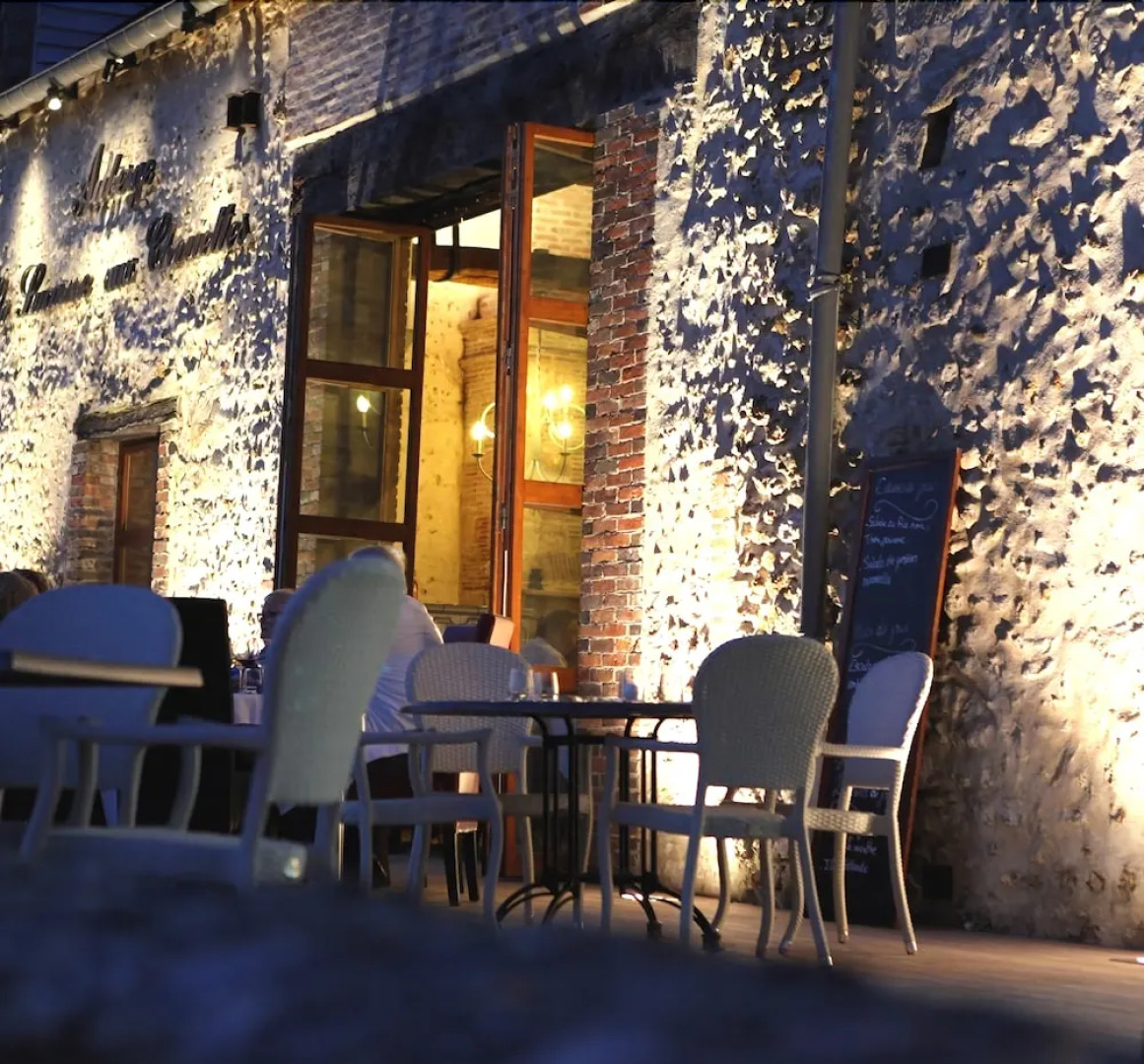 La Lucarne Aux Chouettes