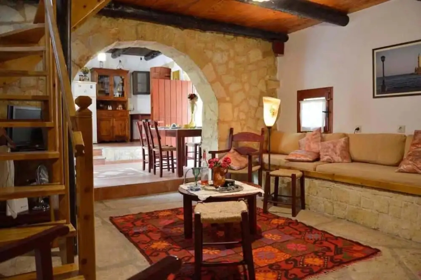 Apanemia Stone House in Crete