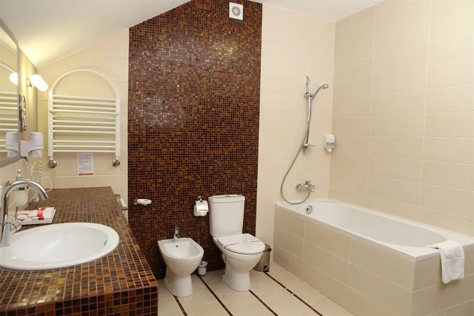 Grand Admiral Resort & SPA