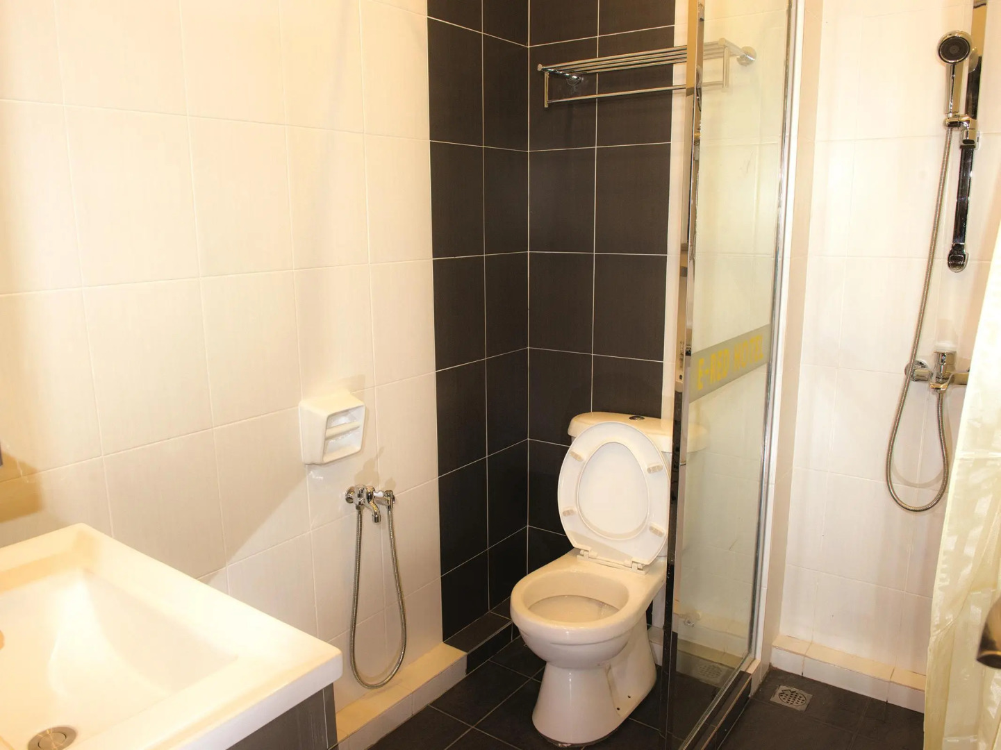 ERNES Hotel Alma Bukit Mertajam