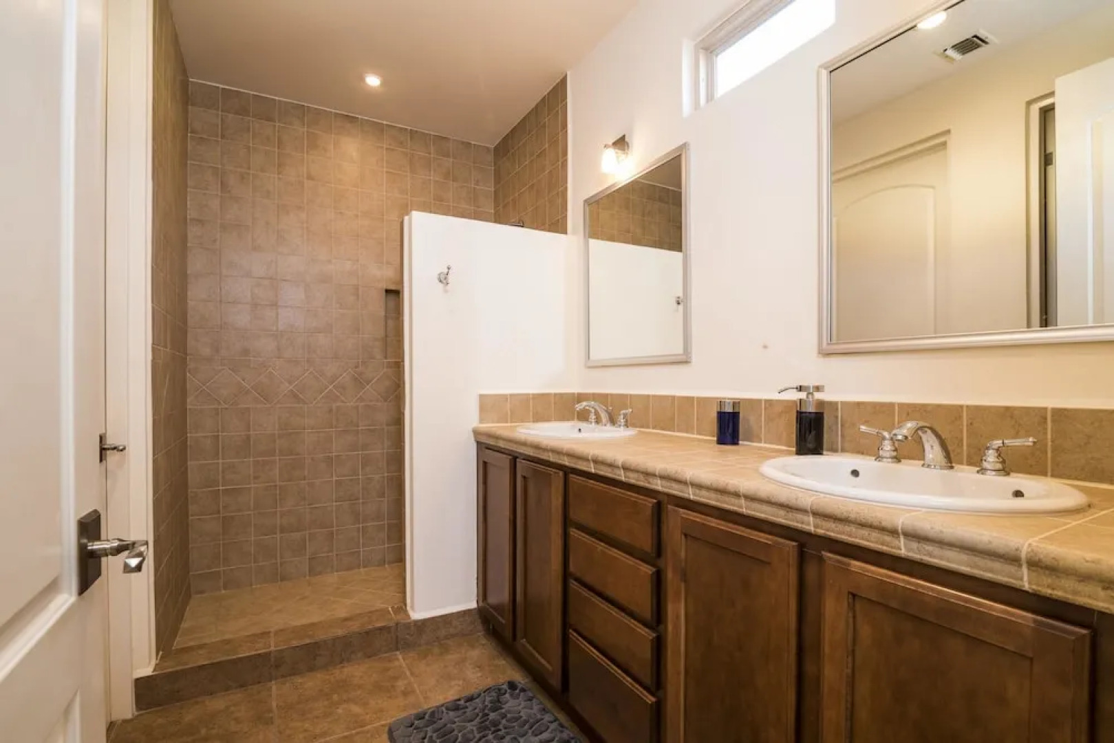 Paraiso Del Mar Resort V103 3 Bed by Casago