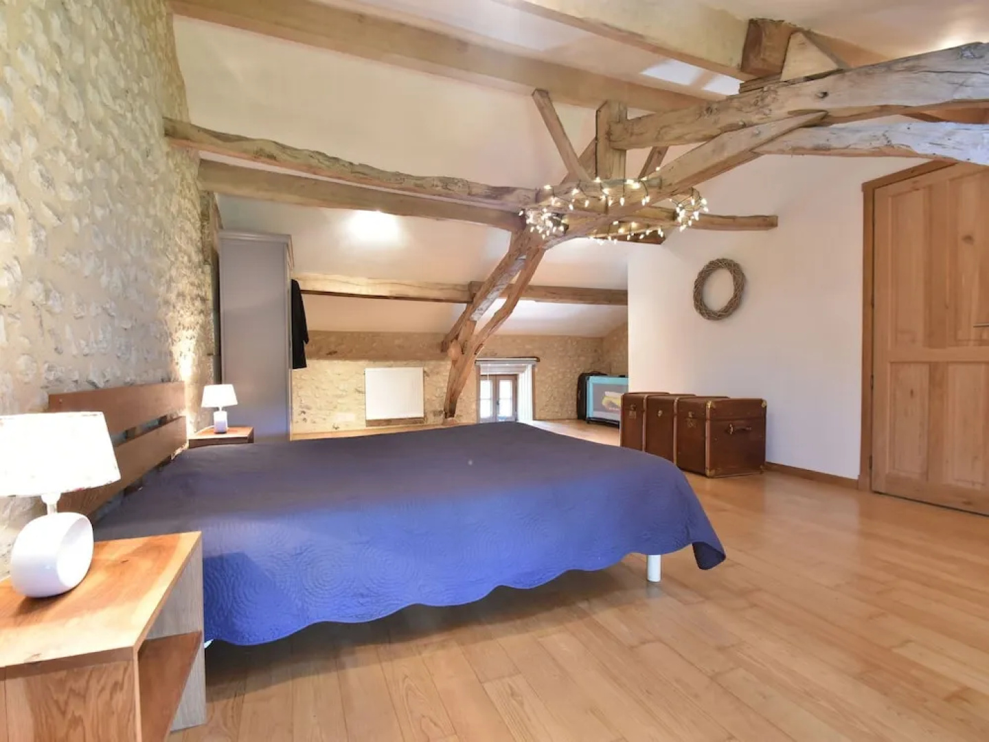 Beautiful Holiday Home With Swimming Pool, Walking Distance From the Centre of Verteillac