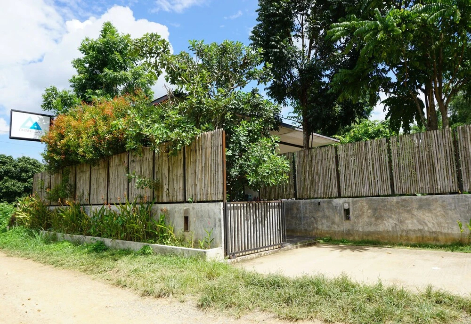 Chiang Dao Hill Villa