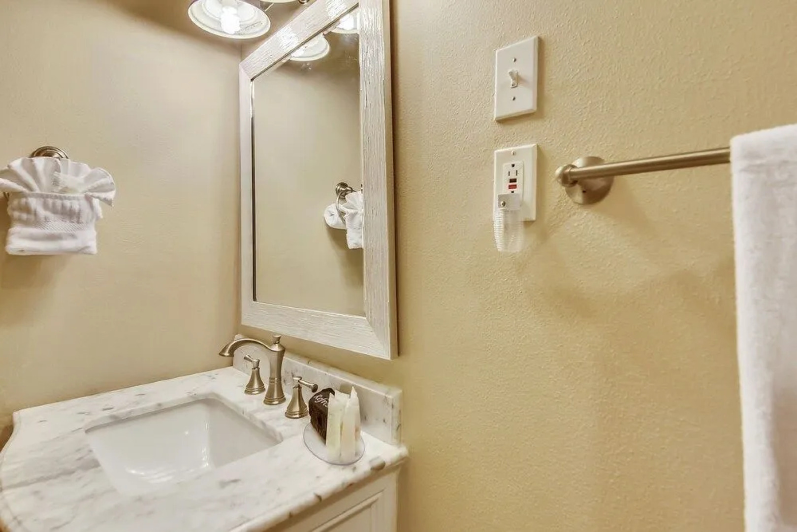 Barefoot Bungalow by RedAwning