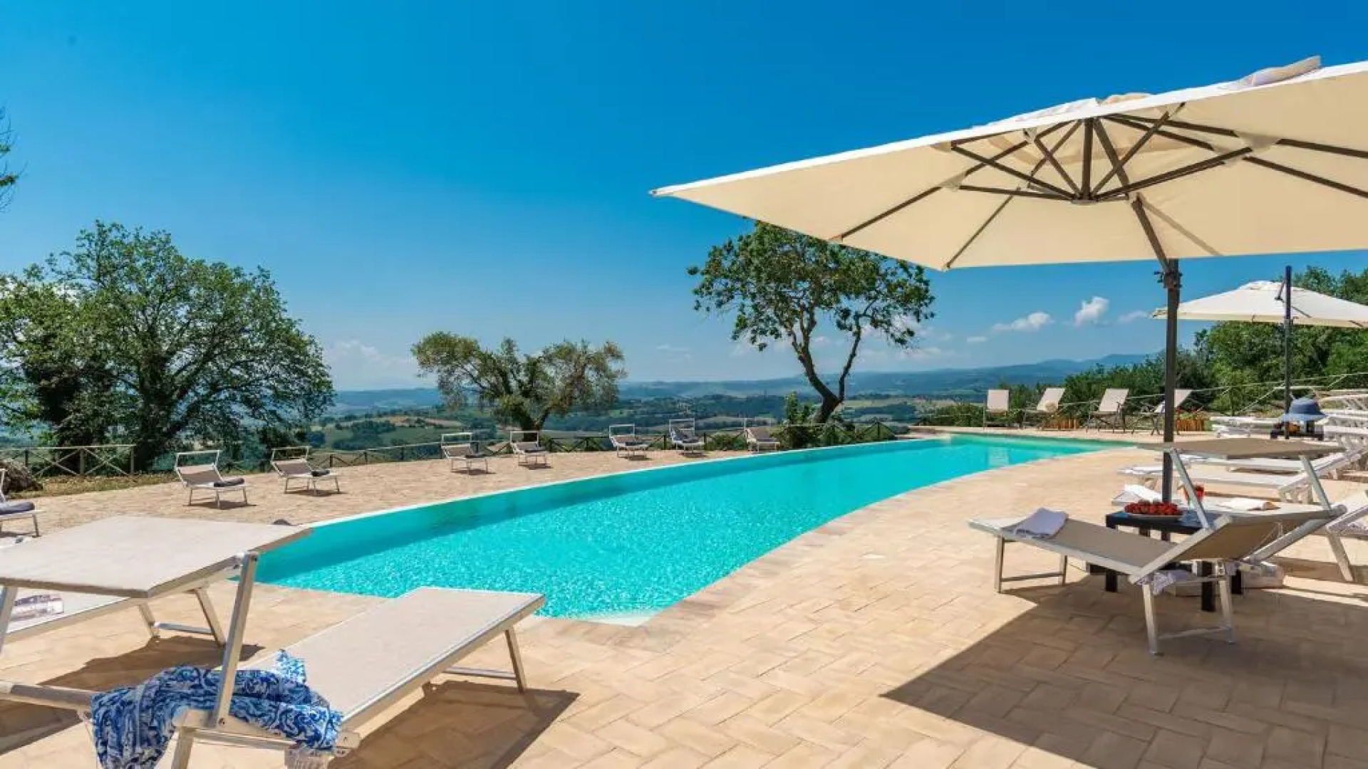 SANTA ILLUMINATA 20, Emma Villas