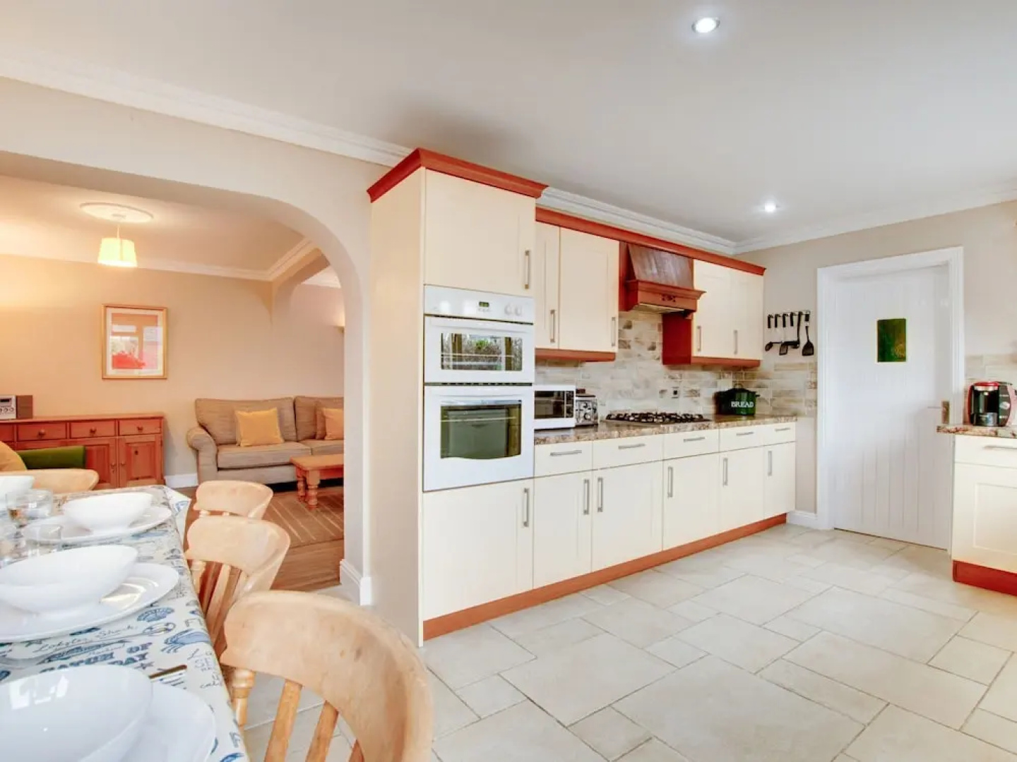 Chic Holiday Home in Swanage With Garden