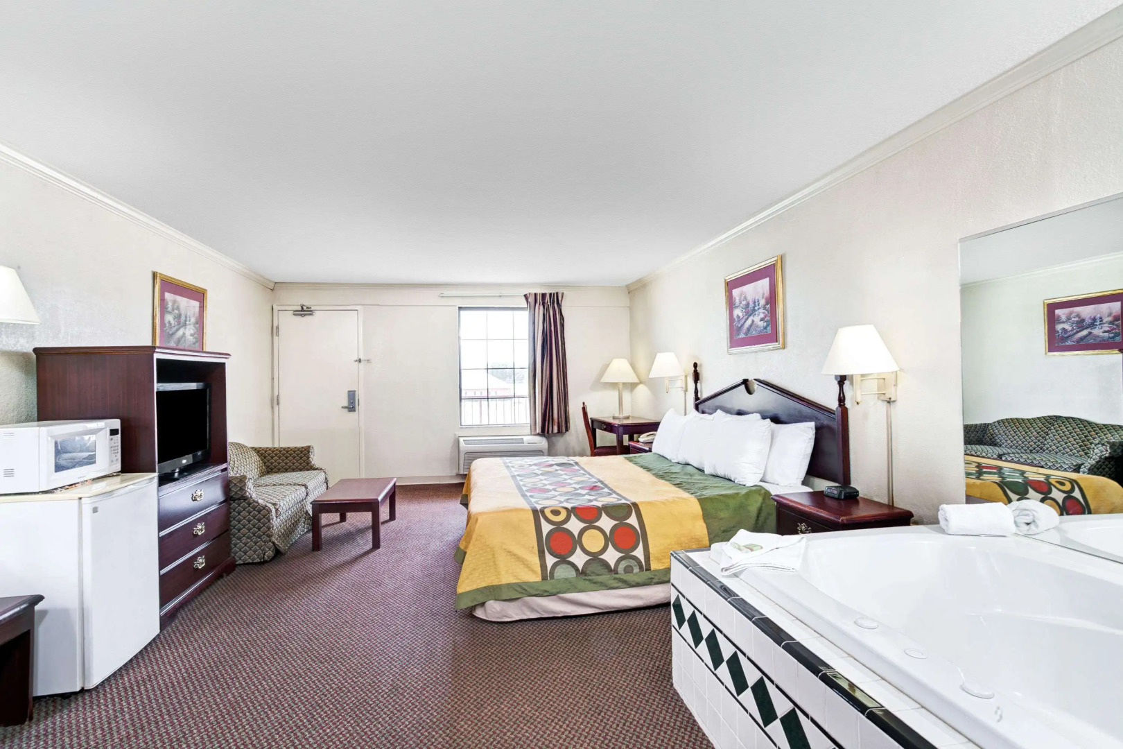 Super 8 by Wyndham Clarksville East