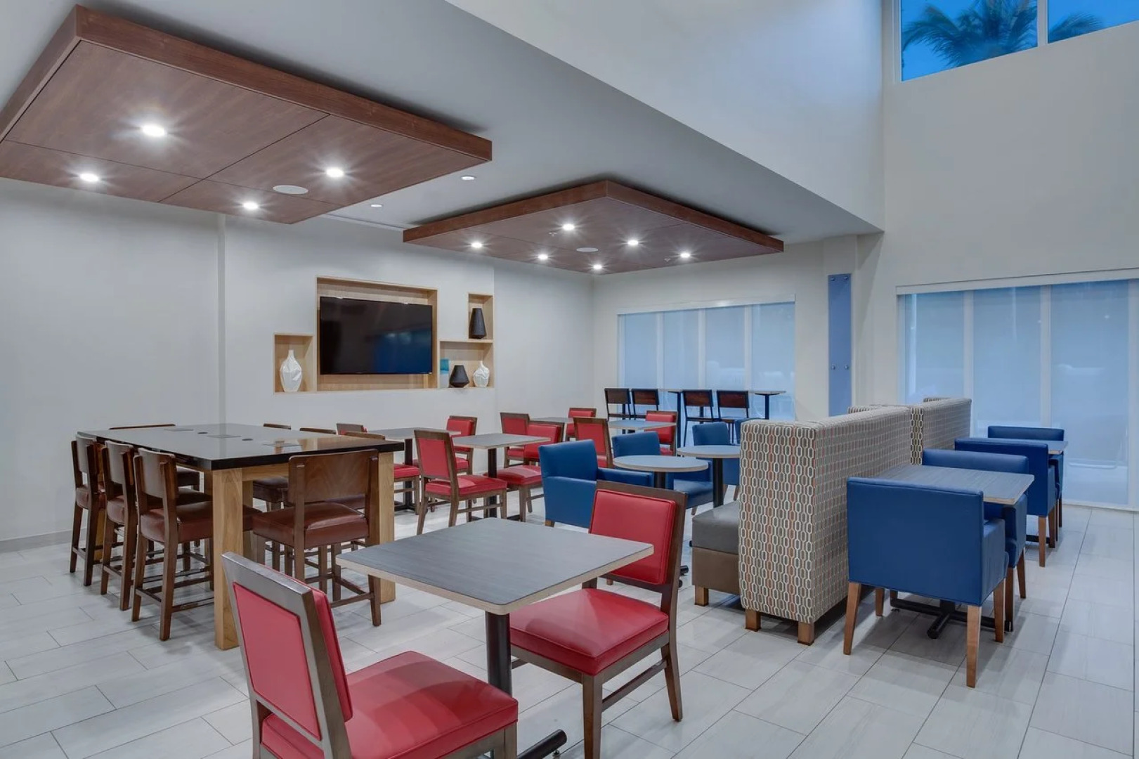Holiday Inn Express Hotel & Suites Ft Lauderdale Airport/Cru by IHG