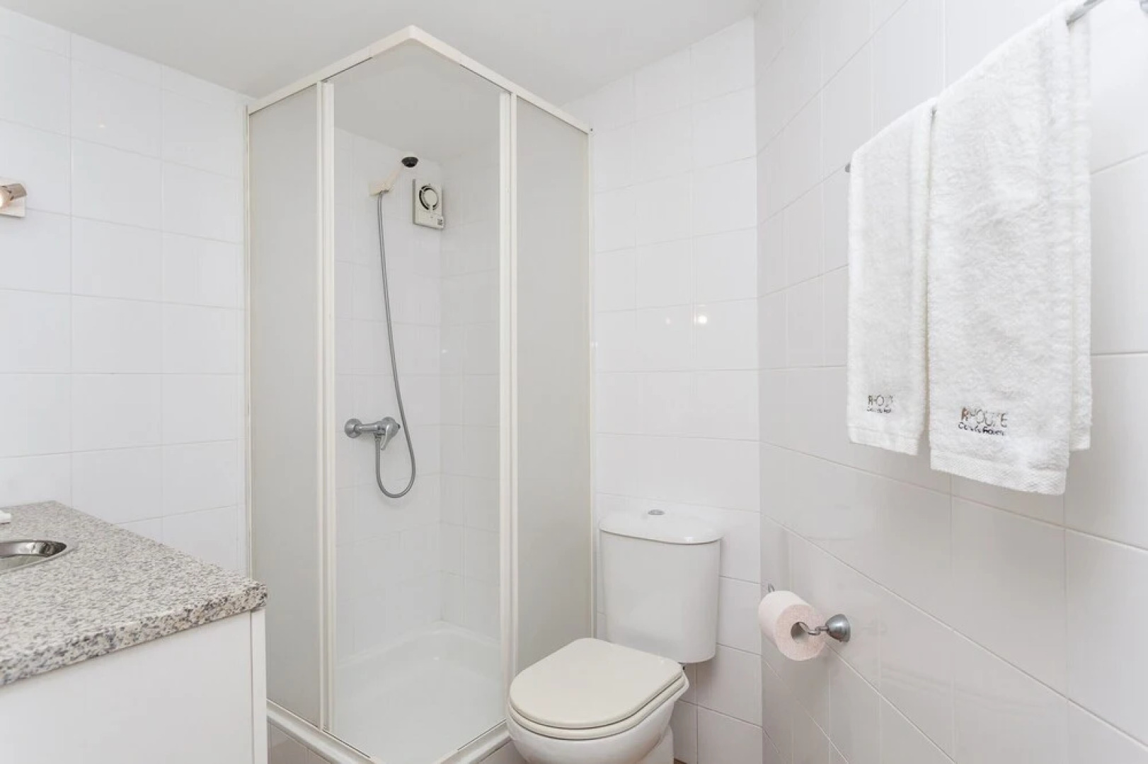 Casa com Piscina e Bungalow em Esposende by Izibookings