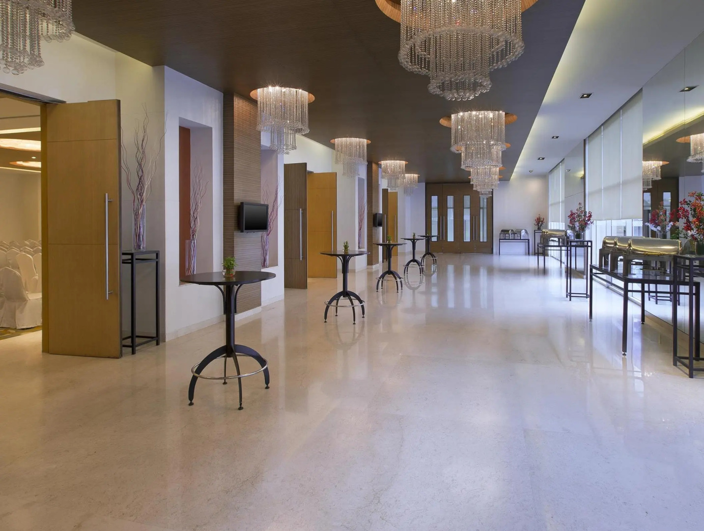 Four Points by Sheraton Hotel & Serviced Apartments, Pune