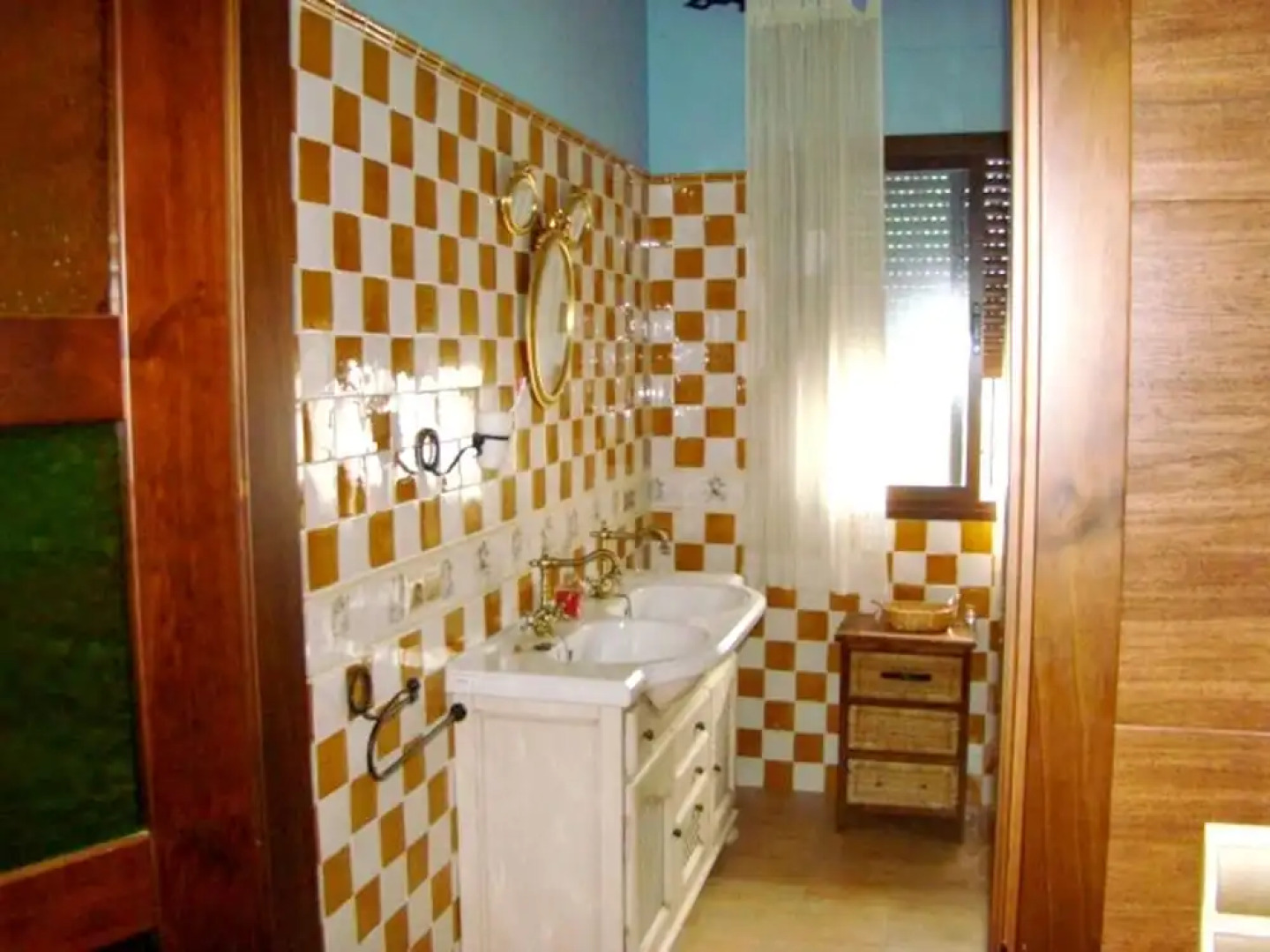 House With 3 Bedrooms in Cordobilla, With Wonderful Lake View, Private Pool, Enclosed Garden