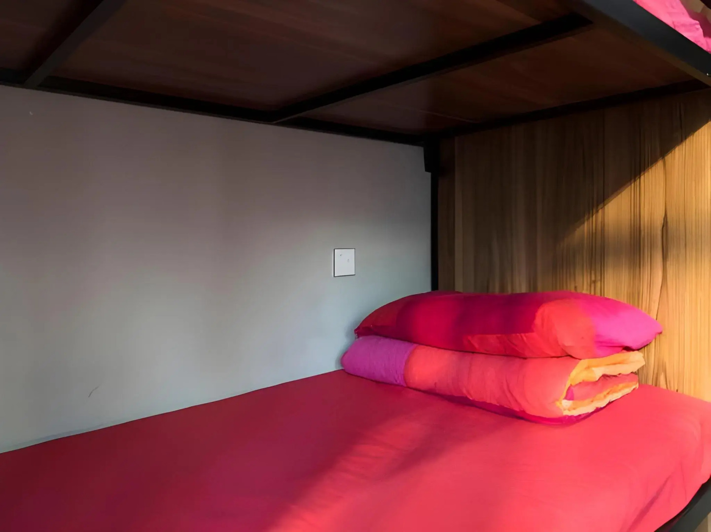 Check Inn HK - Hostel