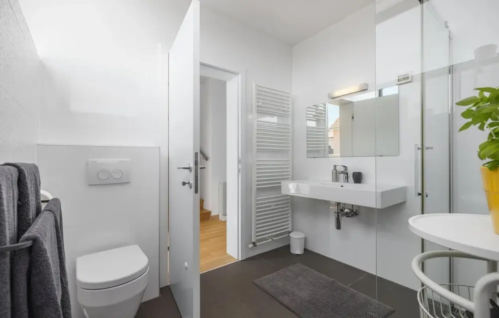 Awesome Home in Valtura with Hot Tub, WiFi & 3 Bedrooms